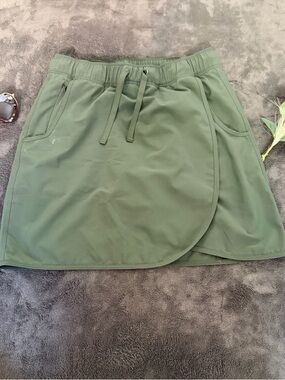 Patagonia Casual Olive Green Elastic Waist Skort Sz XS